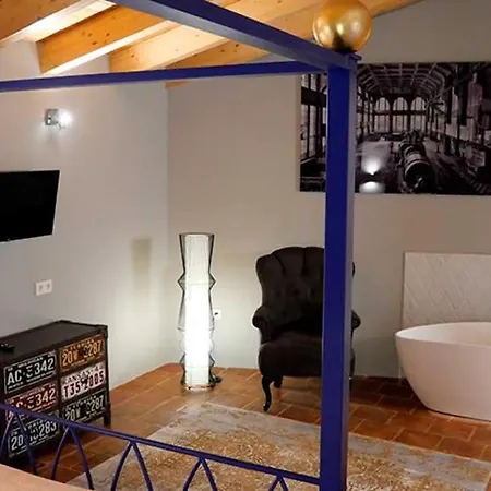 Rural La Casa De Carlota Hotel 4*