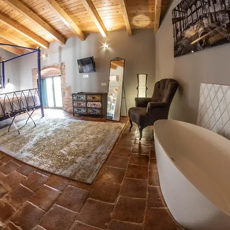 Rural La Casa De Carlota 4*
