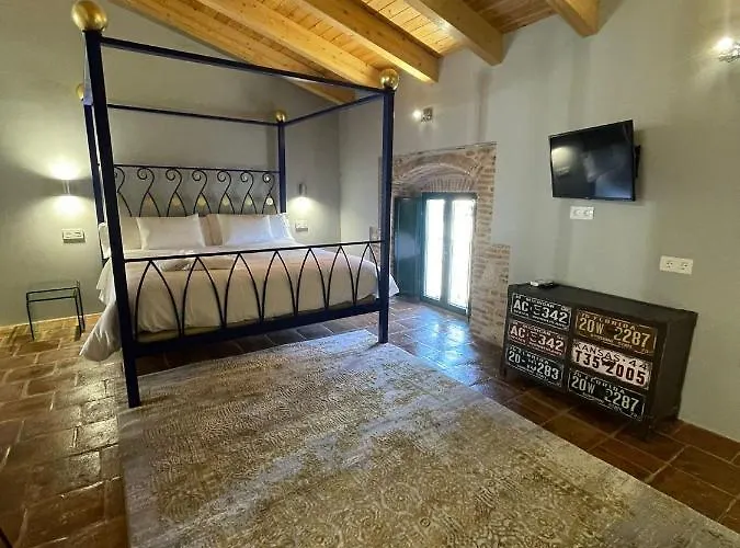 Rural La Casa De Carlota 4* Монтанчес