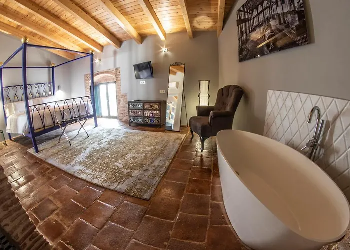 Rural La Casa De Carlota 4*