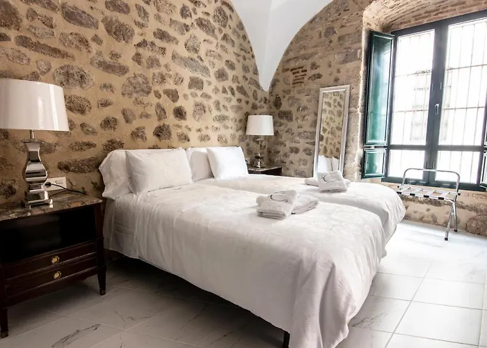 Отель Rural La Casa De Carlota Монтанчес